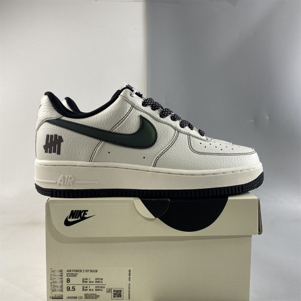 Undefeated x Nike Air Force 1 Low Beige Chameleon Black UN2588-121