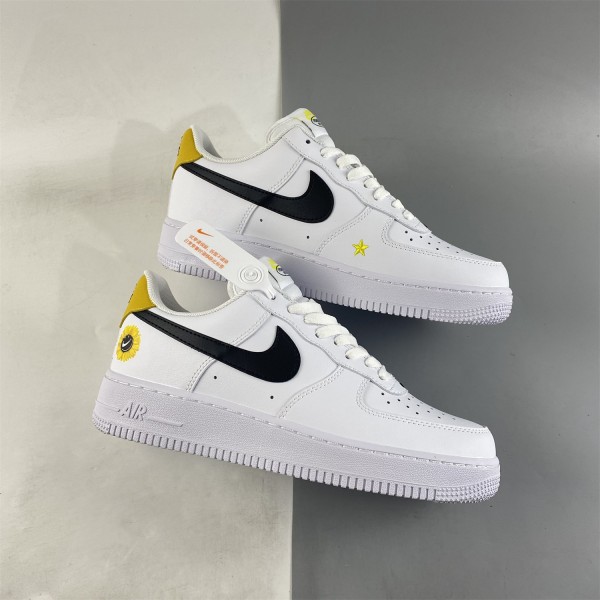 Nike Air Force 1 Low Avere una Nike Day White Gold DM0118-100