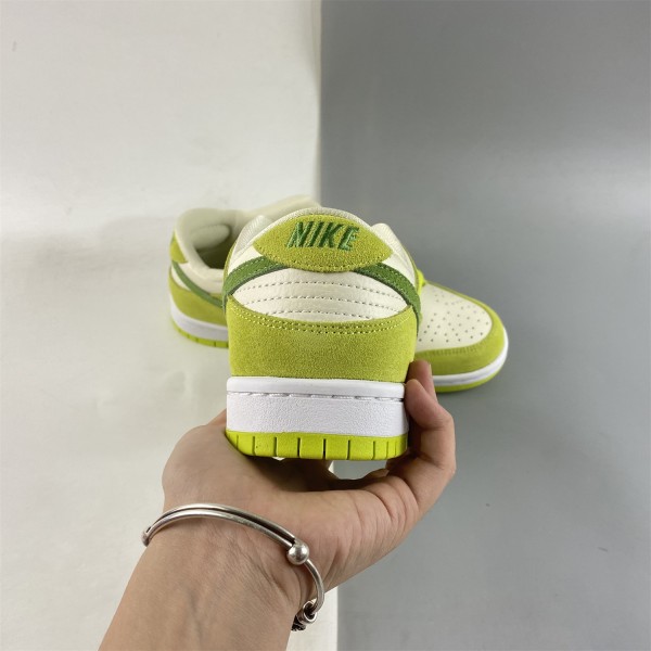 Nike SB Dunk Low Vert Pomme DM0807-300
