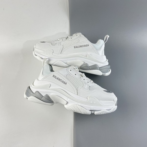 Balenciaga Triple S Sneaker White Grey