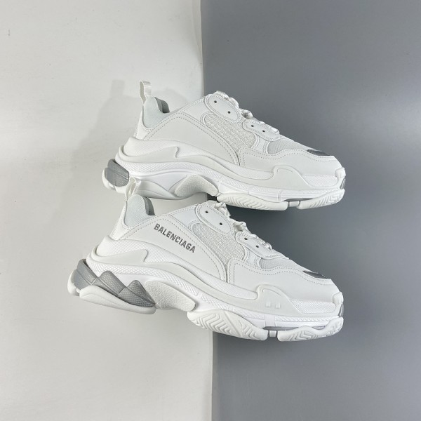 Balenciaga Triple S Sneaker White Grey