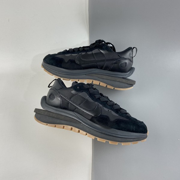 Nike Vaporwaffle Sacai Black Gum - DD1875-001